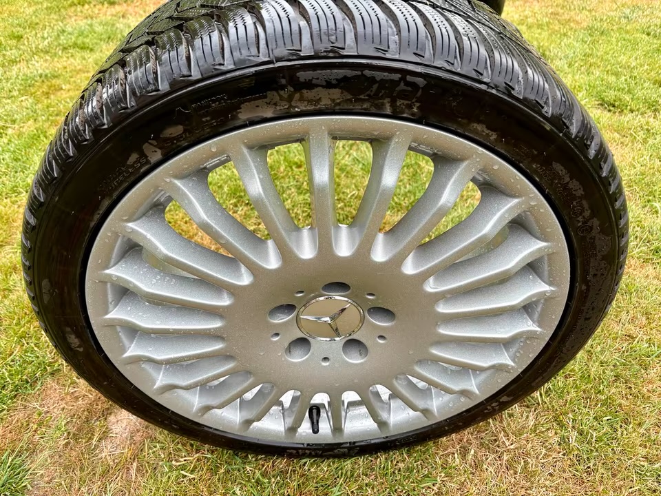 mercedes sportpaket jantes clk w209 / slk 171/ c pneus d'hiver mercedes sportpaket jantes clk w209 / slk 171/ c pneus d'hiver