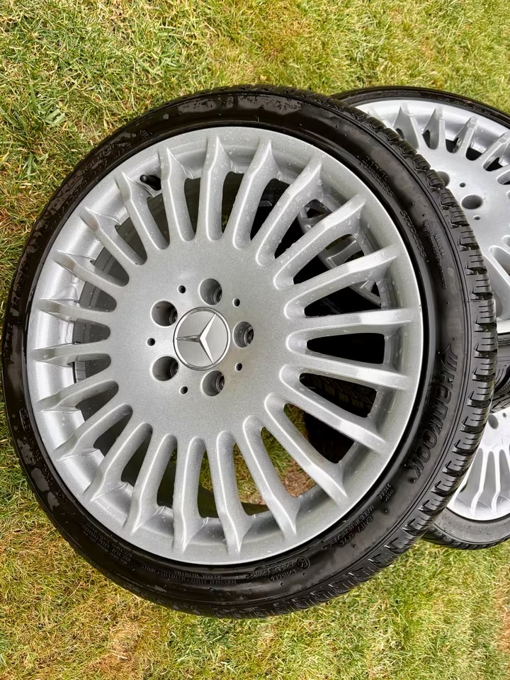 mercedes sportpaket jantes clk w209 / slk 171/ c pneus d'hiver mercedes sportpaket jantes clk w209 / slk 171/ c pneus d'hiver