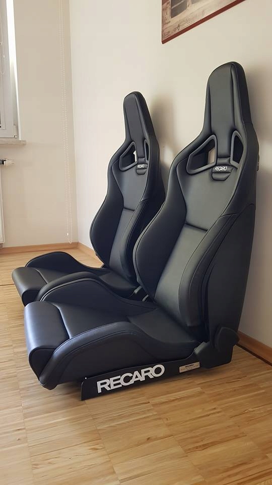 sièges en cuir Recaro Sportster CS presque neuf