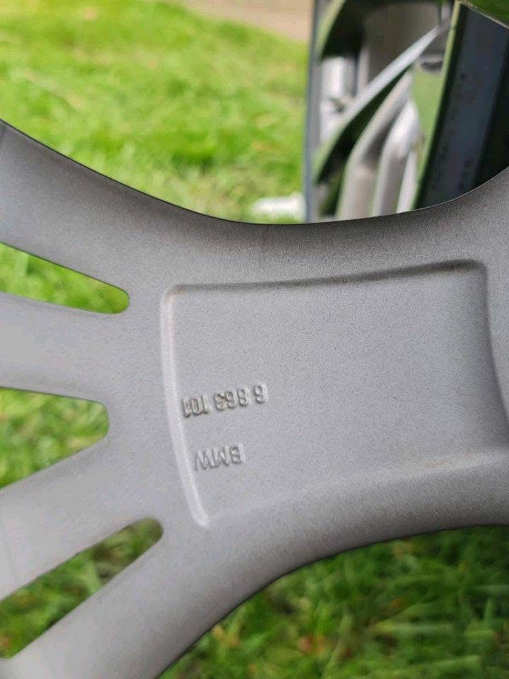 jantes bmw x5 x6 d'origine 21 pouces jantes bmw x5 x6 d'origine 21 pouces