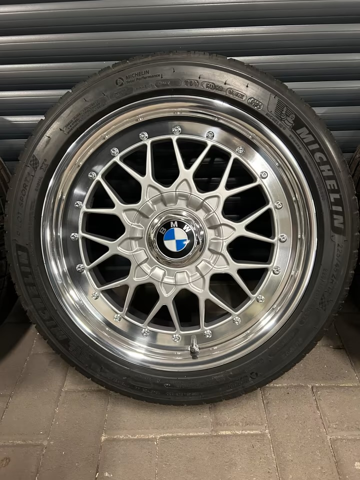 original bmw bbs rc041 7.5x17 e36 m3 original bmw bbs rc041 7.5x17 e36 m3