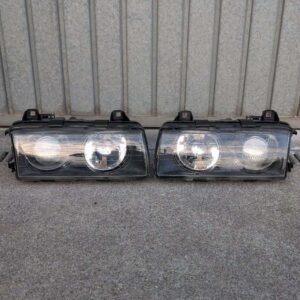 original zkw headlights for bmw e36 m3 in perfect condition.