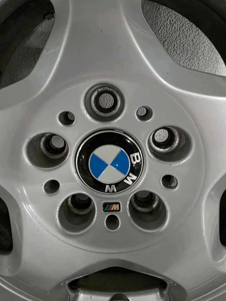 original bmw styling 23 17 inch wheels (e36/m3) m contour original bmw styling 23 17 inch wheels (e36/m3) m contour