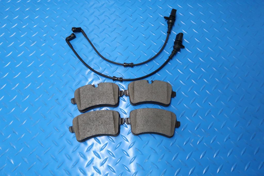 plaquettes et disques de frein avant et arrière de rechange pour audi rs5 plaquettes et disques de frein avant et arrière de rechange pour audi rs5