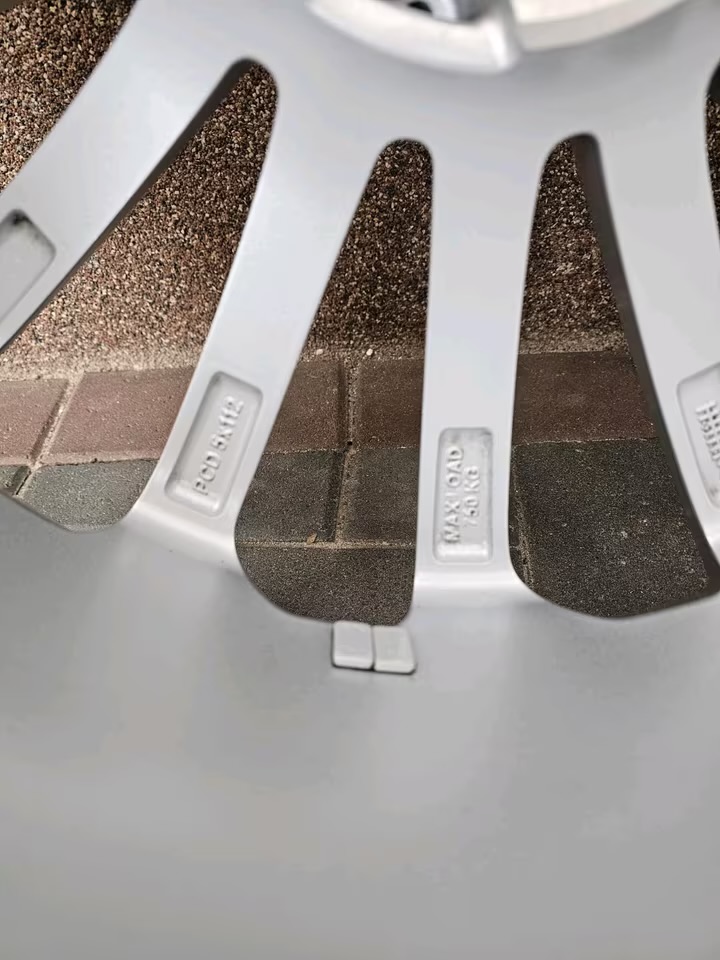 jantes mercedes class c w205 20 pouces jantes mercedes class c w205 20 pouces