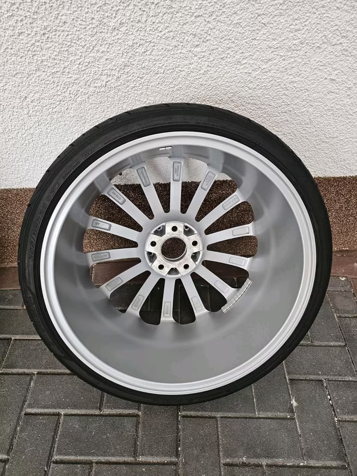 jantes mercedes class c w205 20 pouces jantes mercedes class c w205 20 pouces