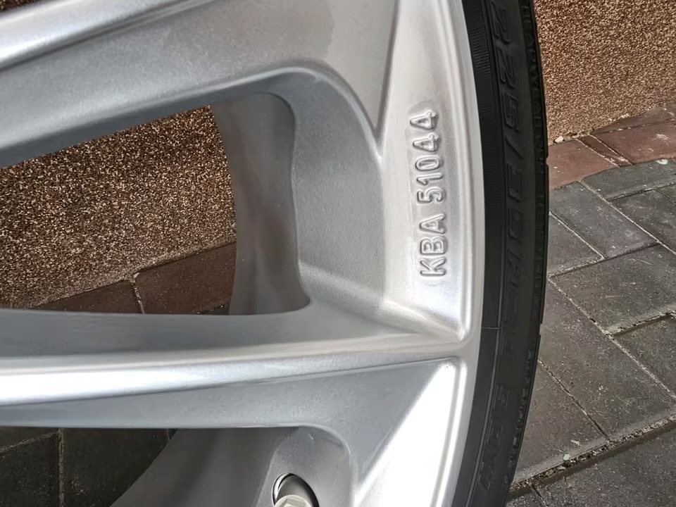 jantes mercedes class c w205 20 pouces jantes mercedes class c w205 20 pouces