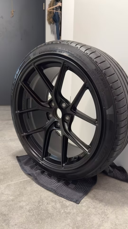 japan racing sl01 / 9.5x19 pouces et31 japan racing sl01 / 9.5x19 pouces et31