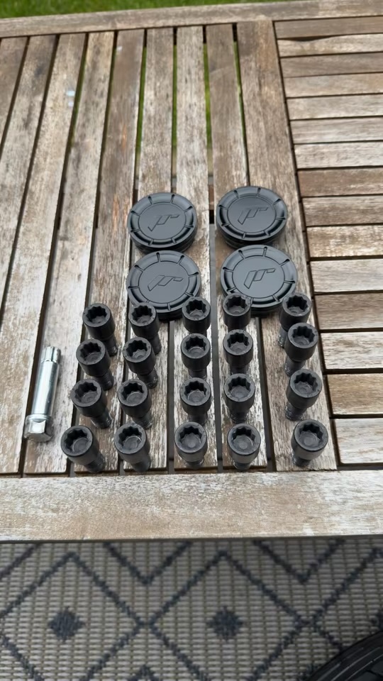 japan racing sl01 / 9.5x19 pouces et31 japan racing sl01 / 9.5x19 pouces et31