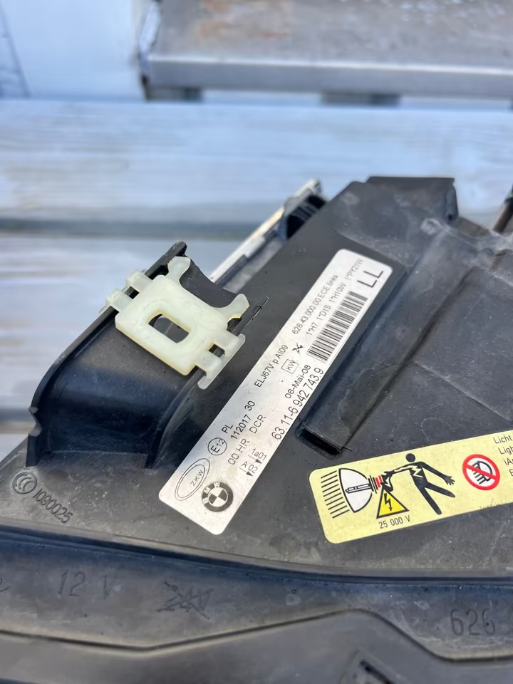 bmw e90 e91 left and right xenon headlights with control unit now e90 e91 bmw e90 e91 left and right xenon headlights with control unit now e90 e91