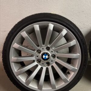 jantes bmw e90/e91 18 pouces 225/40/18