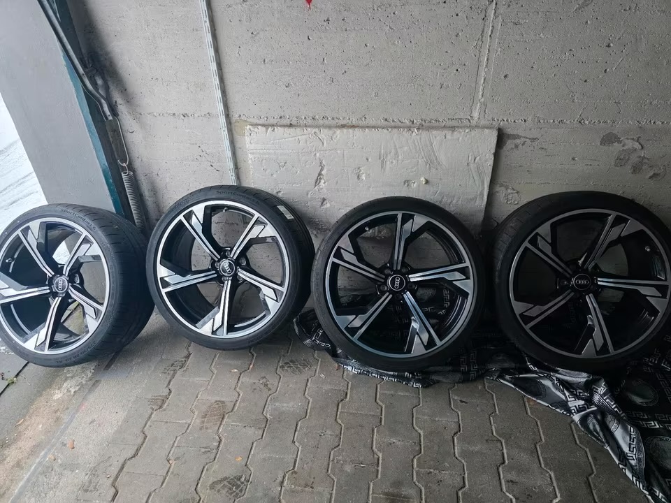 jantes d'origine audi rs5 + pneus continental sportcontact jantes d'origine audi rs5 + pneus continental sportcontact