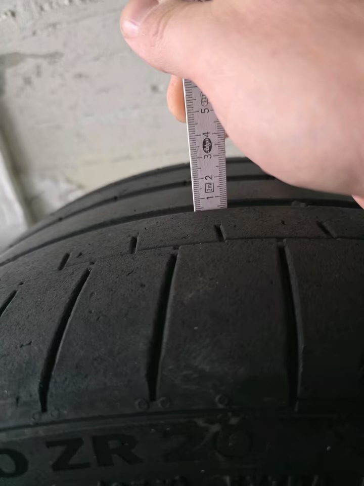 jantes d'origine audi rs5 + pneus continental sportcontact jantes d'origine audi rs5 + pneus continental sportcontact