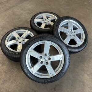 roues d'hiver 17 pouces audi a3 8v 8p mg4 seat alteatoledo jantes en aluminium