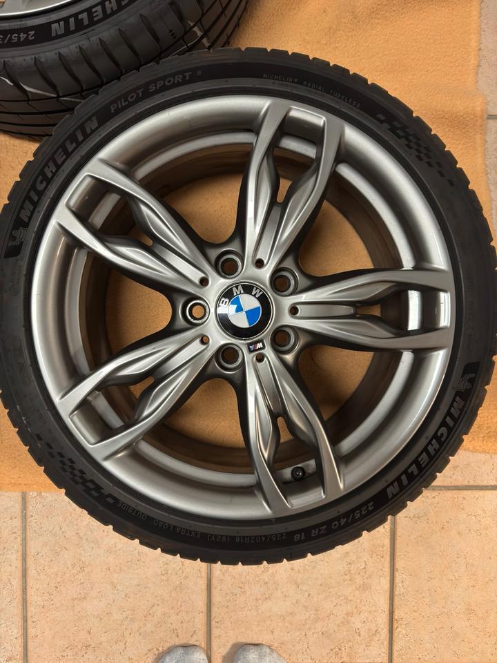 jantes bmw f20 f21… style 436m en 18 pneus d’été jantes bmw f20 f21… style 436m en 18 pneus d’été