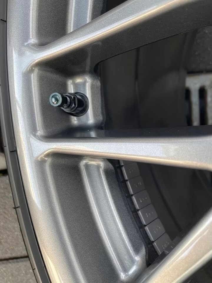 jantes avus ac mb4 18 pouces roues d'été 5x120 bmw e46/e90/e91/e92/e93/f30 jantes avus ac mb4 18 pouces roues d'été 5x120 bmw e46/e90/e91/e92/e93/f30