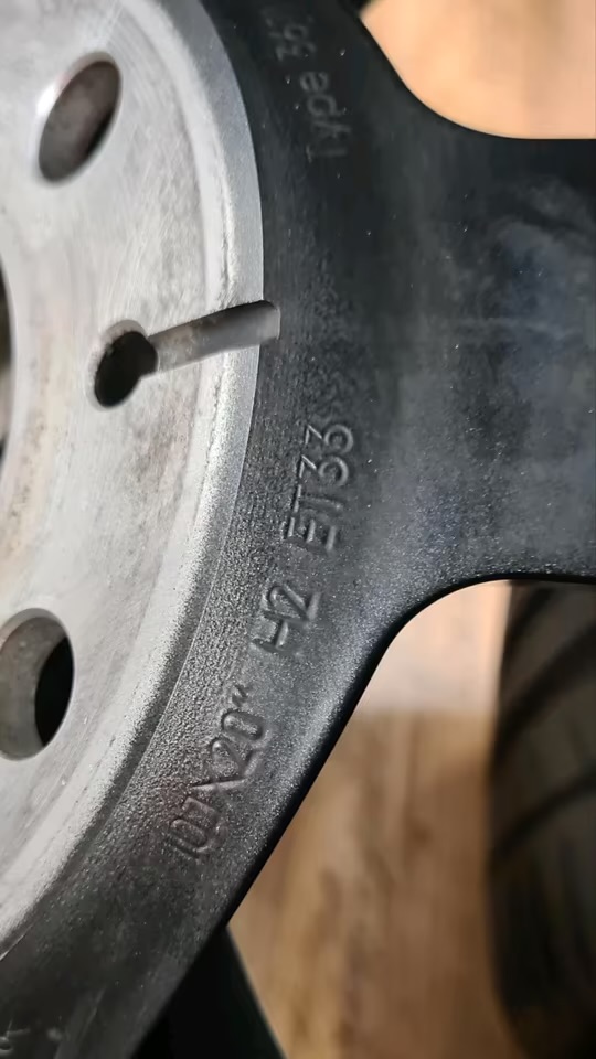 4x jantes d'origine schnitzer bmw m3 e90 e92 pneus d'été forgés! 4x jantes d'origine schnitzer bmw m3 e90 e92 pneus d'été forgés!