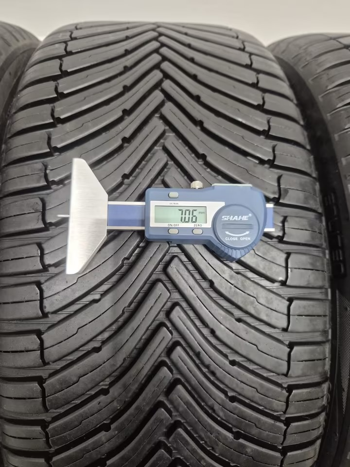 jantes d'origine audi tt s line 18 pouces 8n0601025s bridgestone 4 saison jantes d'origine audi tt s line 18 pouces 8n0601025s bridgestone 4 saison