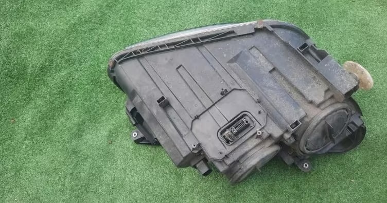 a2308202559 mercedes sl w230 bi xenon left headlight 230 a2308202559 mercedes sl w230 bi xenon left headlight 230