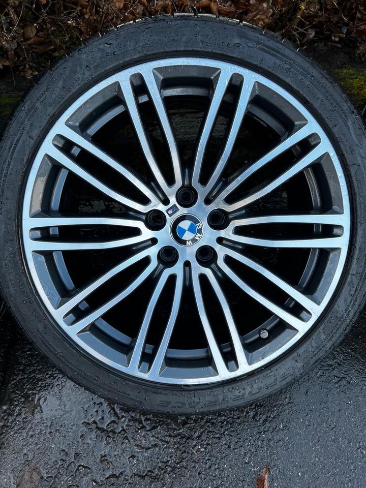 bmw g31 19 inch style 664m wheels + tire pressure sensors bmw g31 19 inch style 664m wheels + tire pressure sensors