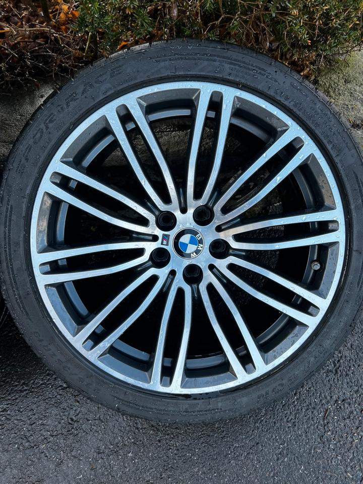 bmw g31 19 inch style 664m wheels + tire pressure sensors bmw g31 19 inch style 664m wheels + tire pressure sensors