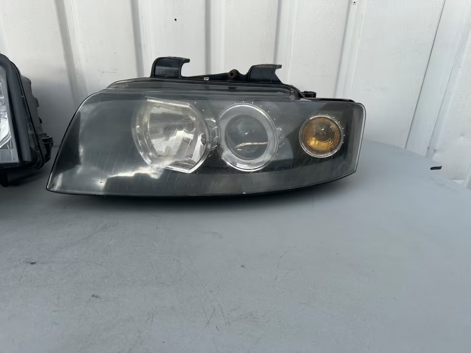 audi a4 b6 phares au xénon droite/gauche complète audi a4 b6 phares au xénon droite/gauche complète
