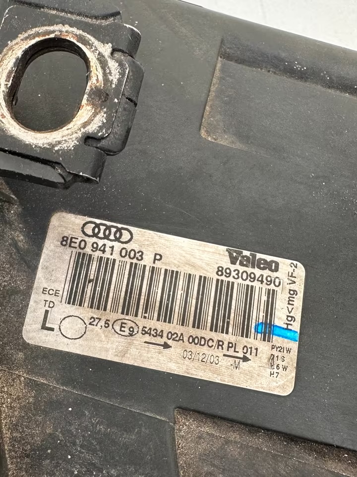 audi a4 b6 phares au xénon droite/gauche complète audi a4 b6 phares au xénon droite/gauche complète