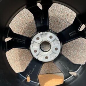 1 original Audi Q3 F3 rim 83A601025AC