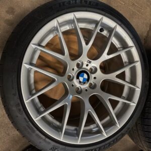 4 jantes d'origine BMW série 3 Style M359. 4 jantes d'origine BMW série 3 Style M359.