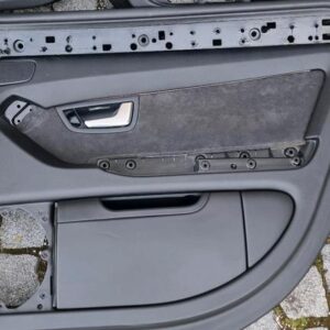 Panneaux-Portes Cuir & Alcantara Noir Audi A8 D3