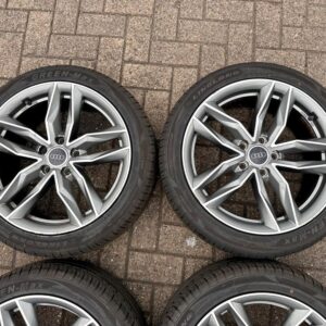 4 Jantes MAM RS3 18" 5x112 Gris Poli Bicolore 4 Jantes MAM RS3 18" 5x112 Gris Poli Bicolore