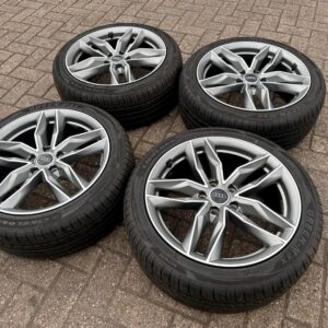 4 Jantes MAM RS3 18" 5x112 Gris Poli Bicolore 4 Jantes MAM RS3 18" 5x112 Gris Poli Bicolore