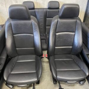 Sièges Sport Cuir Noir BMW Série 1 E88 Cabrio M-Pack Sièges Sport Cuir Noir BMW Série 1 E88 Cabrio M-Pack