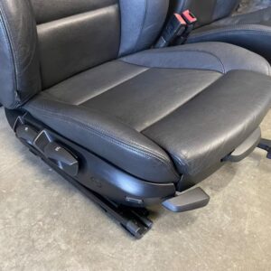 Sièges Sport Cuir Noir BMW Série 1 E88 Cabrio M-Pack Sièges Sport Cuir Noir BMW Série 1 E88 Cabrio M-Pack