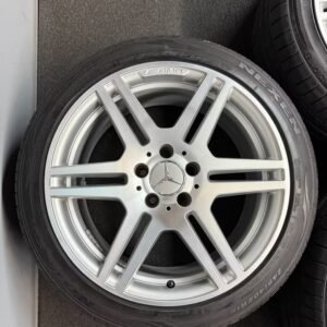 Jantes d’origine AMG 18 pouces Mercedes W212⁠
