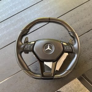 Volant carbone Mercedes C63 AMG A2044605103⁠