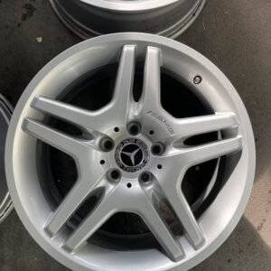 Jantes AMG Styling IV 18 pouces W220 CL215 Jantes AMG Styling IV 18 pouces W220 CL215