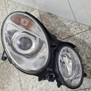 Phares Xenon d'origine Mercedes W211⁠