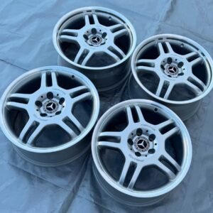 4 Genuine Mercedes-Benz AMG Styling IV 17”