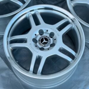 4 Genuine Mercedes-Benz AMG Styling IV 17”