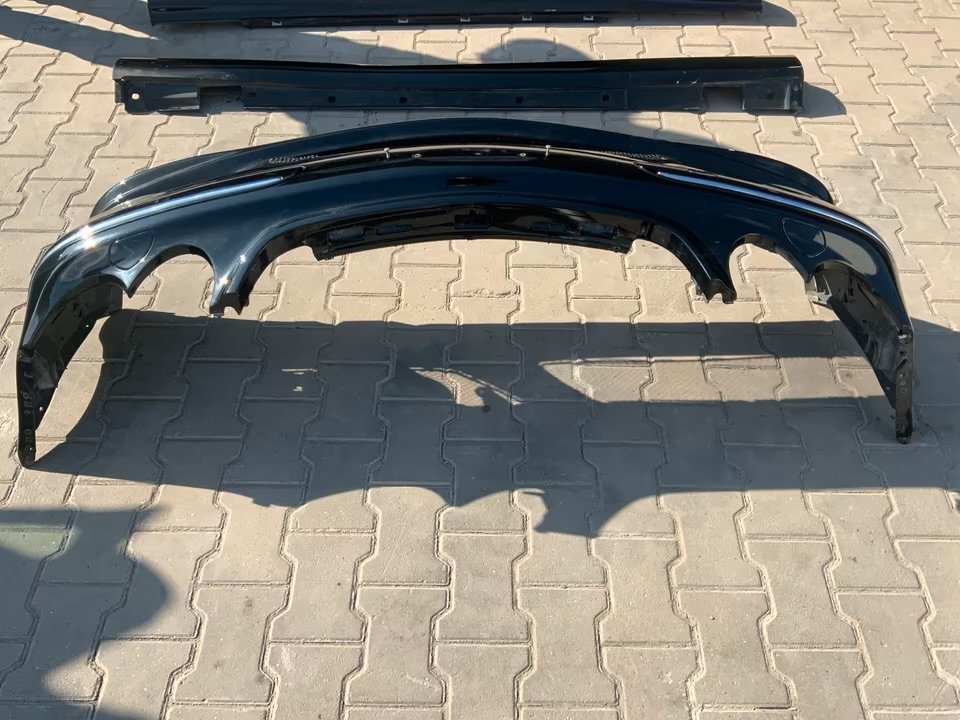 IMG_0539 genuine Mercedes-Benz CLK 55 AMG body kit