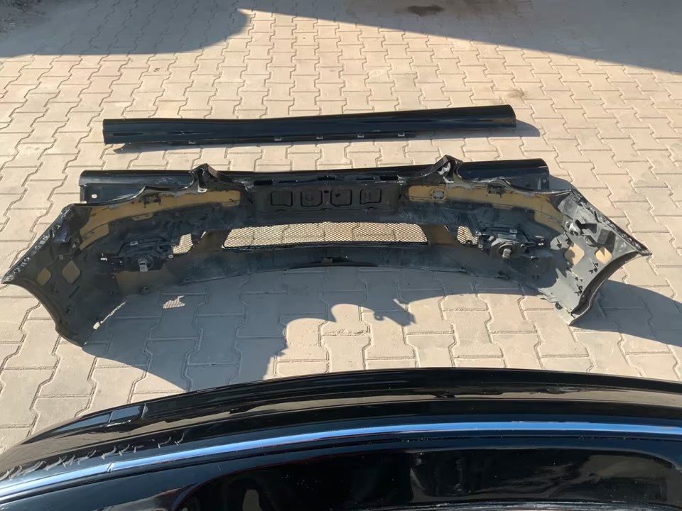 IMG_0546 genuine Mercedes-Benz CLK 55 AMG body kit