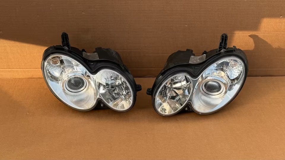 IMG_0550 Genuine Complete Xenon Headlights – Mercedes-Benz CLK W209