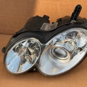 Genuine Complete Xenon Headlights – Mercedes-Benz CLK W209 Genuine Complete Xenon Headlights – Mercedes-Benz CLK W209