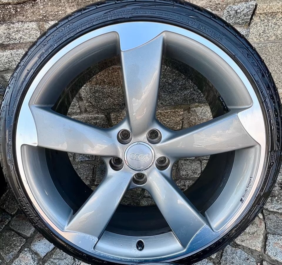 IMG_0625 Genuine Audi Rotor 19” OEM Wheels – 8K0601025CN, 8.5J ET43 5x112 – A4 / A5 / A6