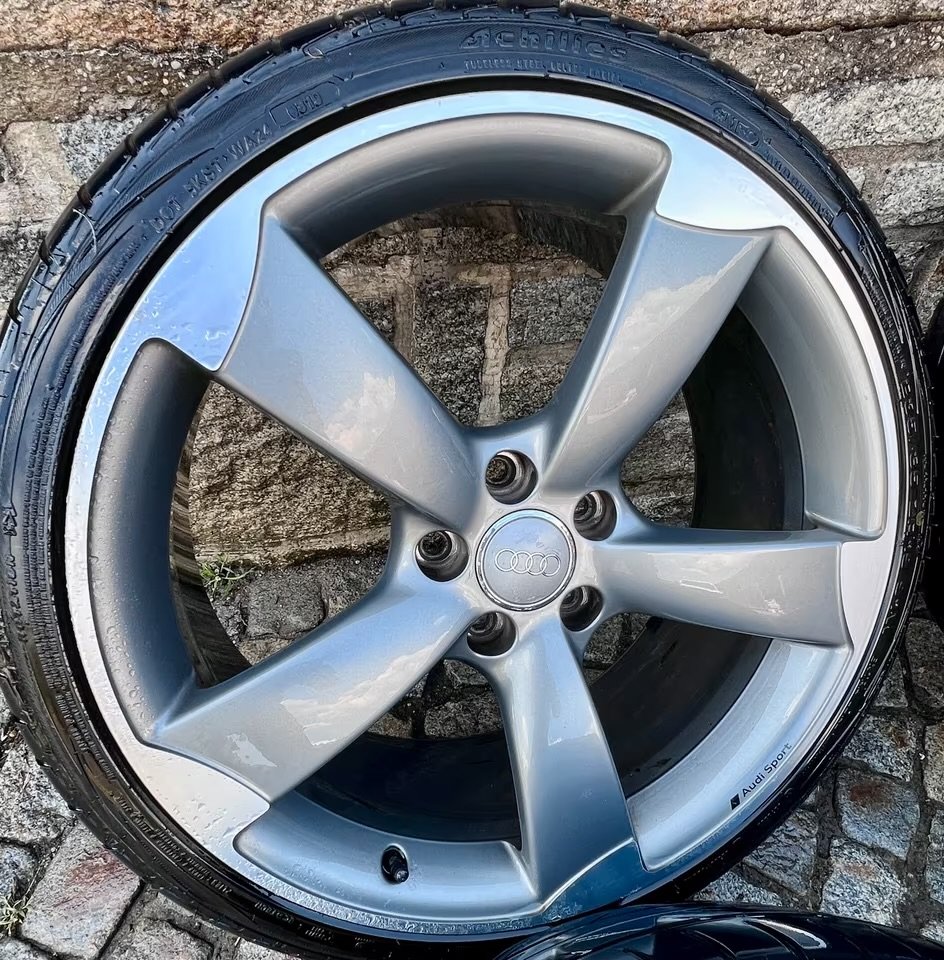 IMG_0626 Genuine Audi Rotor 19” OEM Wheels – 8K0601025CN, 8.5J ET43 5x112 – A4 / A5 / A6