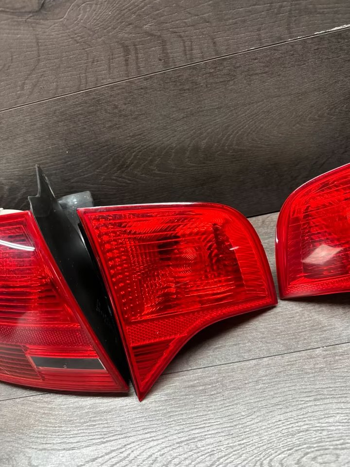 IMG_0649 Feux arrière Audi A4 / S4 B7 8E Berline – Origine OEM