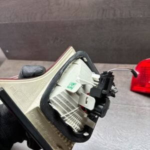 Feux arrière Audi A4 / S4 B7 8E Berline – Origine OEM Feux arrière Audi A4 / S4 B7 8E Berline – Origine OEM