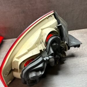 Feux arrière Audi A4 / S4 B7 8E Berline – Origine OEM Feux arrière Audi A4 / S4 B7 8E Berline – Origine OEM