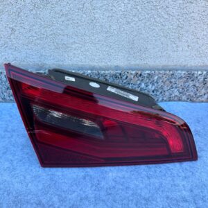 Feux Arrière LED Audi A3 8V Phase 1 – OEM Feux Arrière LED Audi A3 8V Phase 1 – OEM
